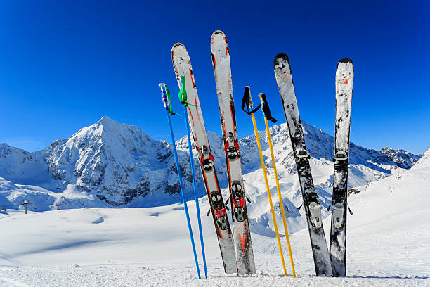 How to Prepare for the Snow Season: Gear, Booking & Staying Flexible